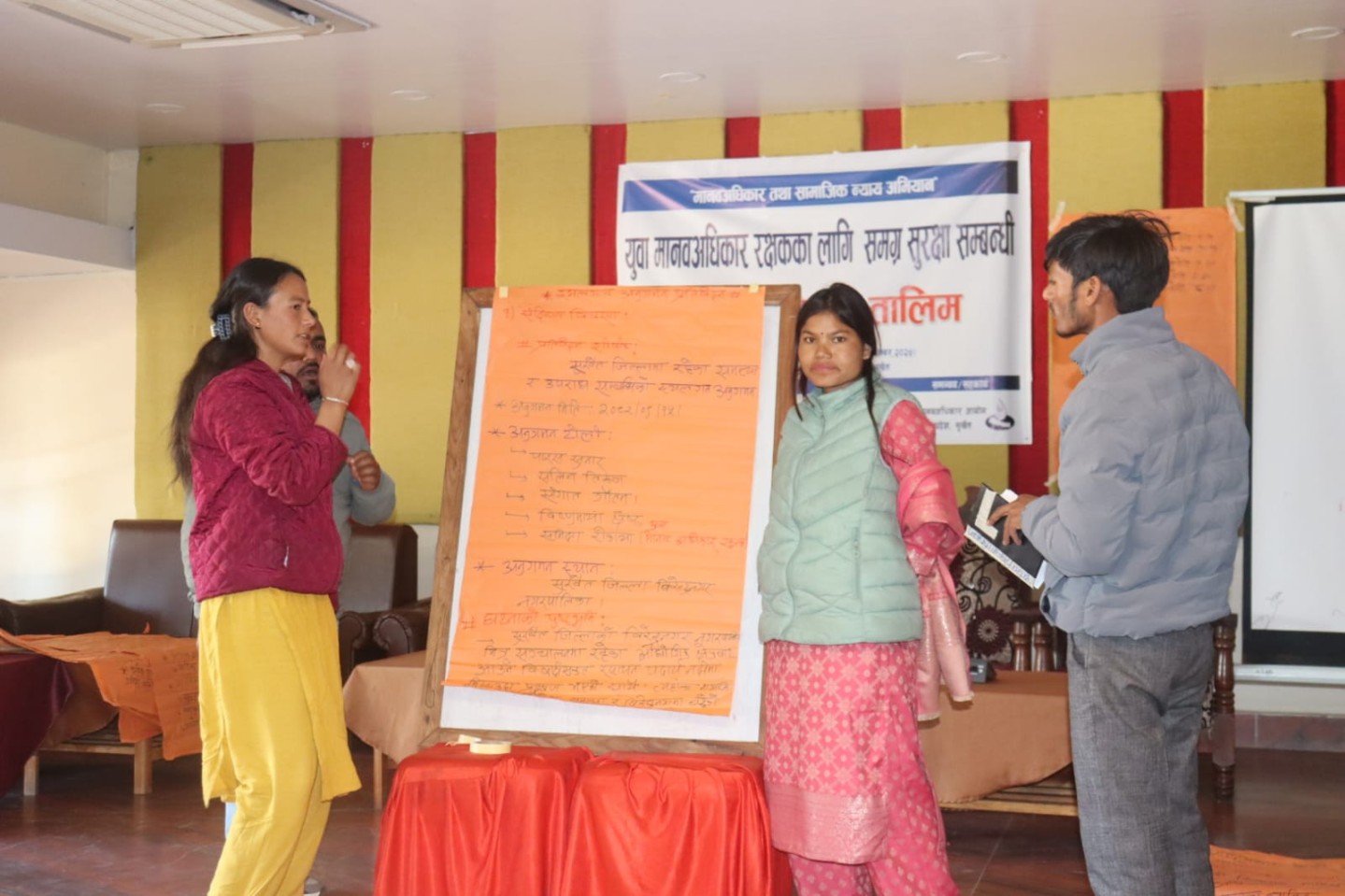 holi-7-(1)-1785230190.jpg